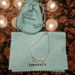 Tiffany & Co leaf vine bracelet